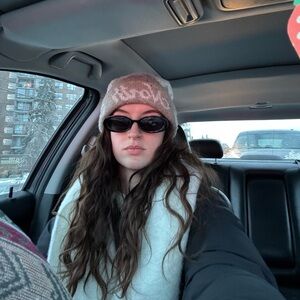 Meet your Posher, Rachel